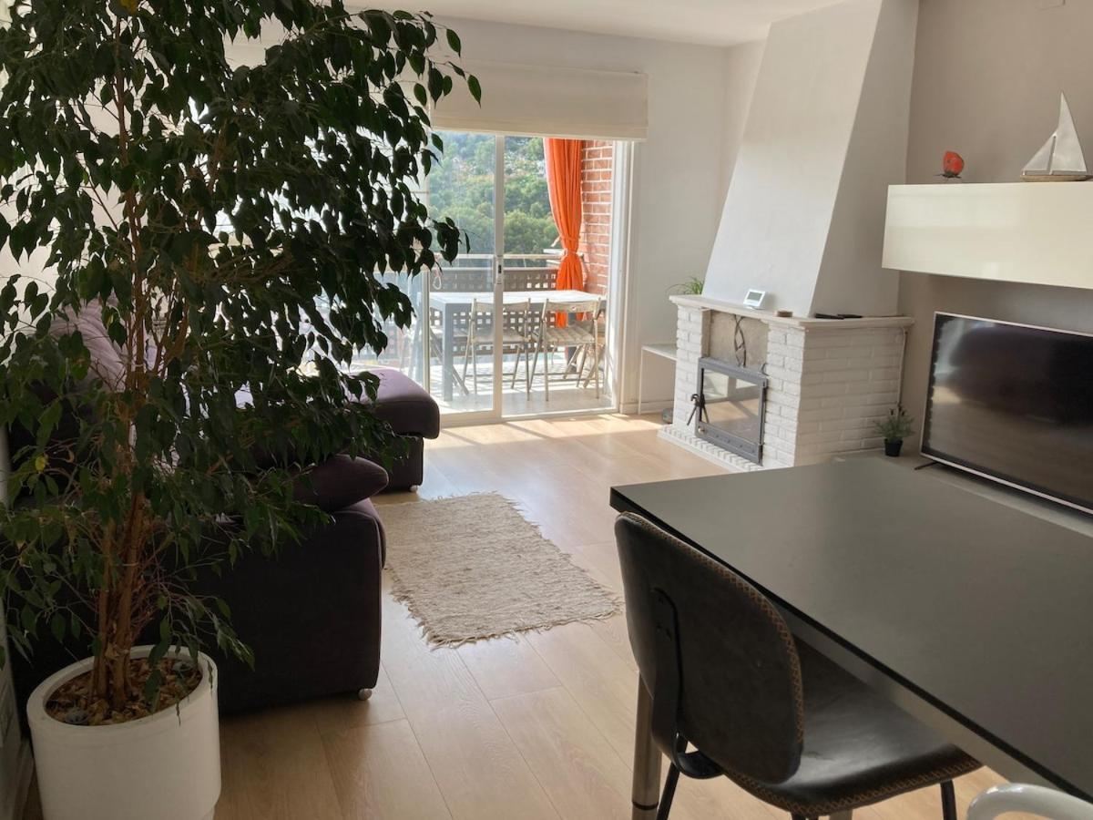 Apartamento Con Vistas Al Mar カステルデフェルス エクステリア 写真