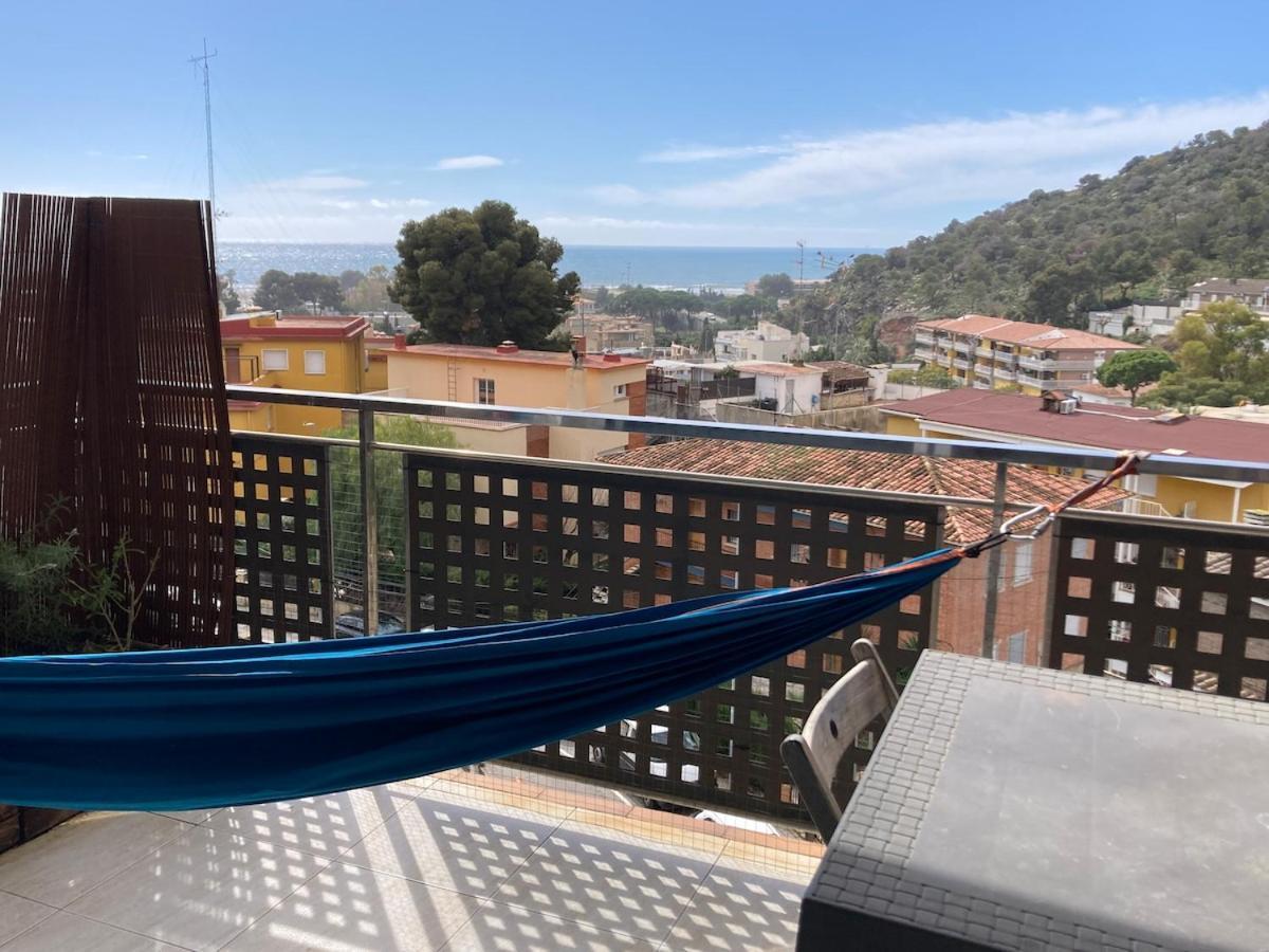 Apartamento Con Vistas Al Mar カステルデフェルス エクステリア 写真